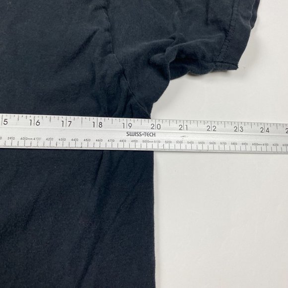 Gorillaz T Shirt Mens Medium 2012 Plastic Beach Album Tour - Picture 13 of 15